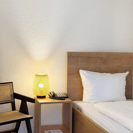 Hotelplus *